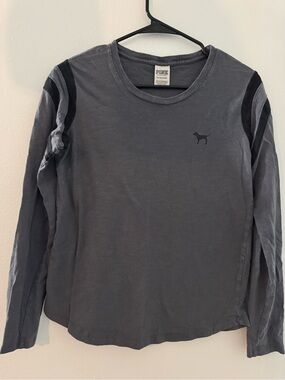 PINK Victoria's Secret Charcoal Grey Long Sleeve Tee with Black Accents